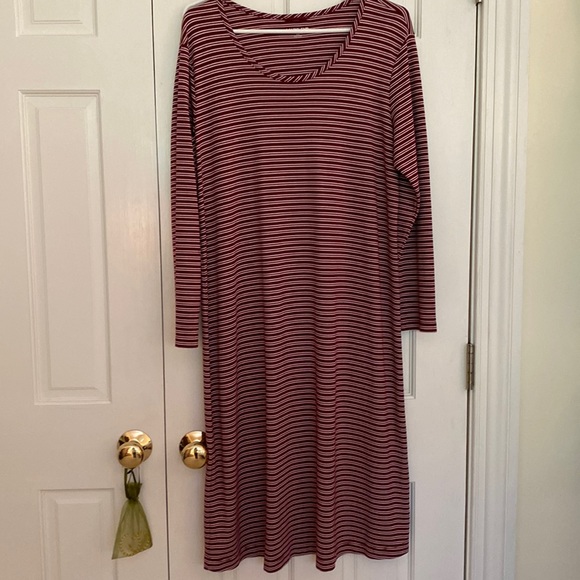 Lands' End Intimates & Sleepwear Nearly New Striped Lands End